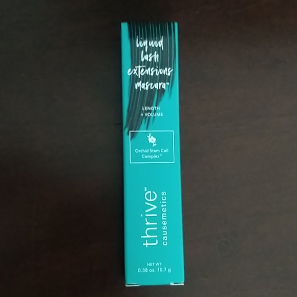 BNIB Thrive Causemetics mascara - Picture 5 of 8